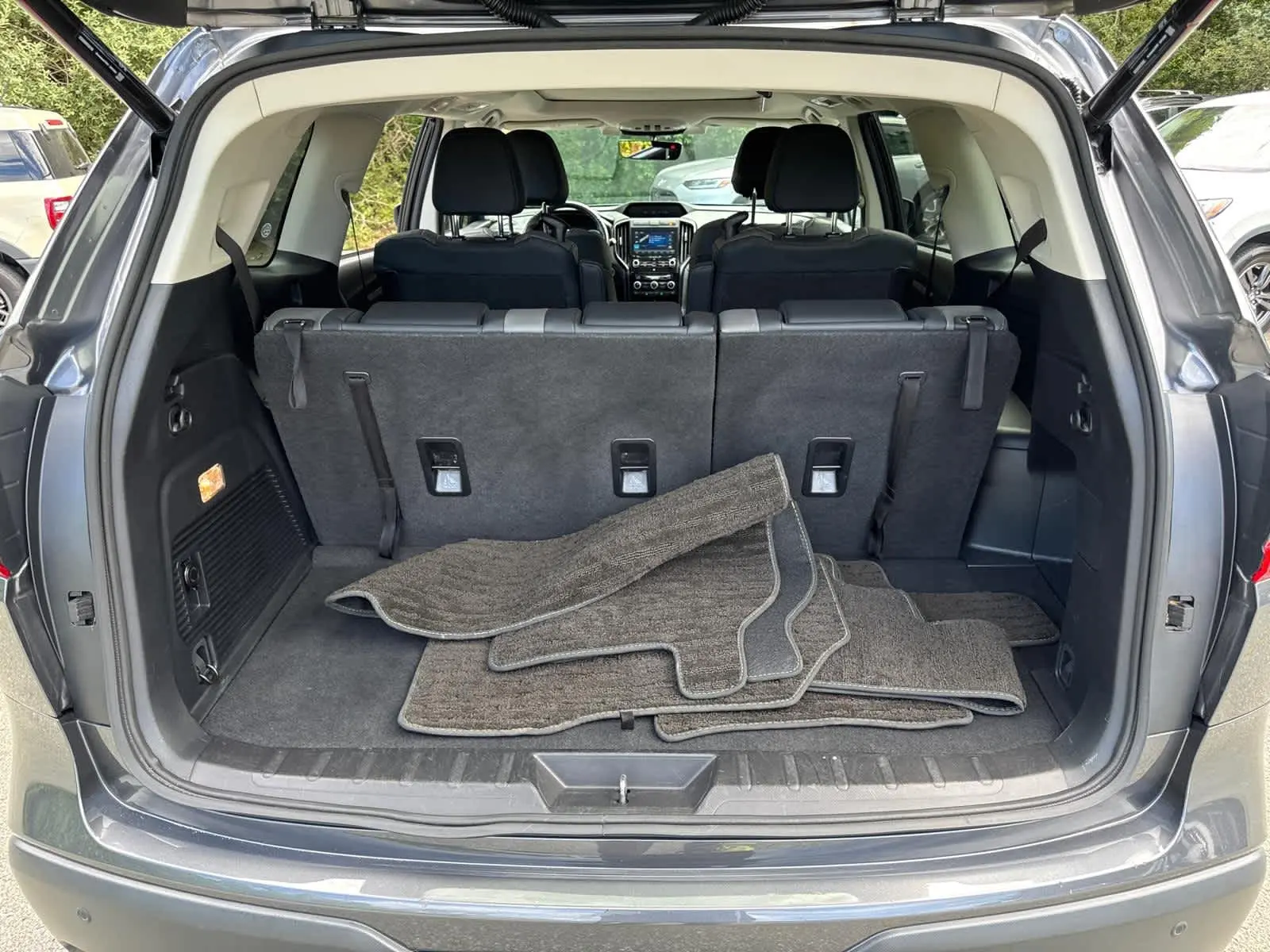 2022 Subaru Ascent Onyx Edition photo 35