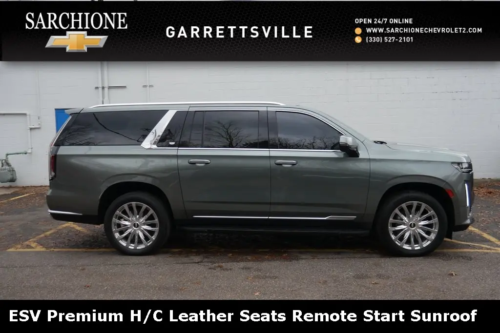 2023 Cadillac Escalade ESV Premium Luxury's photo