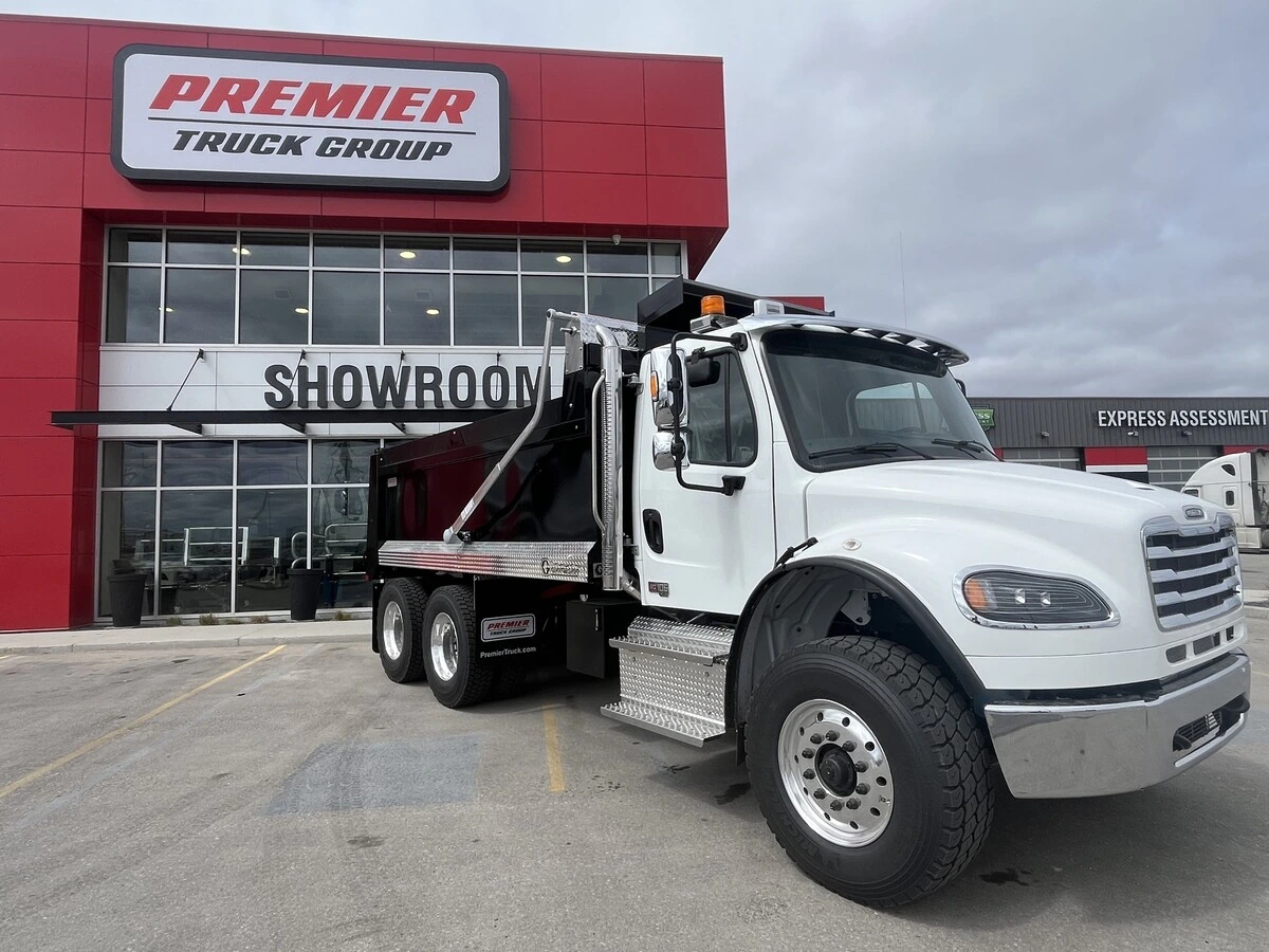 2027 Freightliner M2 106 — photo 5