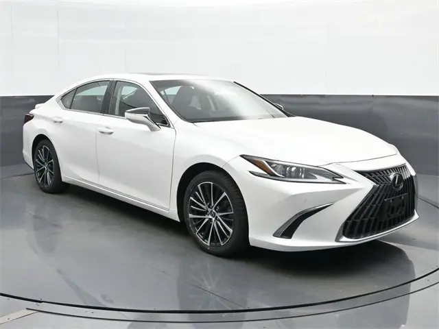 2022 Lexus ES 350