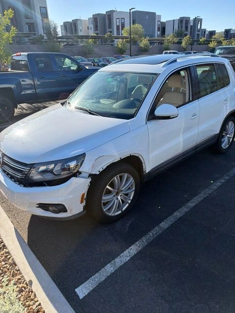 2016 Volkswagen Tiguan 2.0T SE's photo