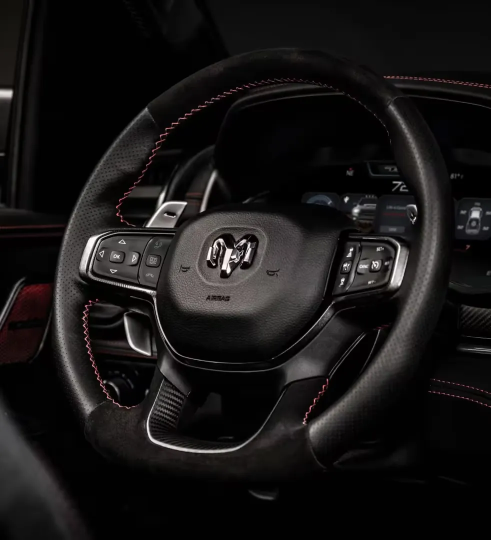 Performance Steering With Paddle Shifters