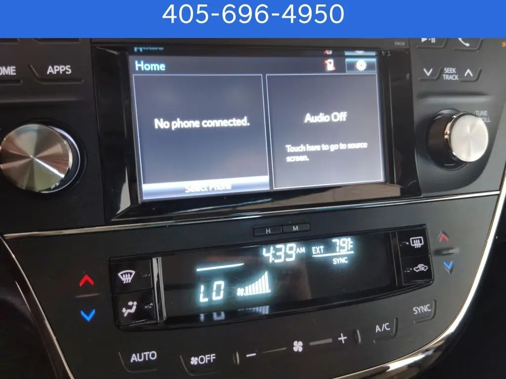2017 Toyota Avalon XLE photo 15
