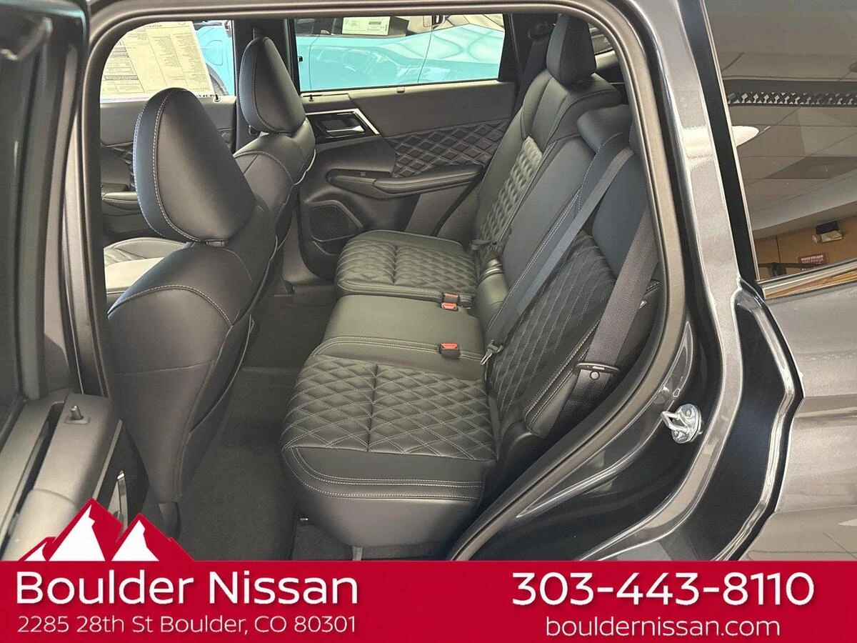 2026 Nissan Rogue Plug-In Hybrid Platinum - Photo 9