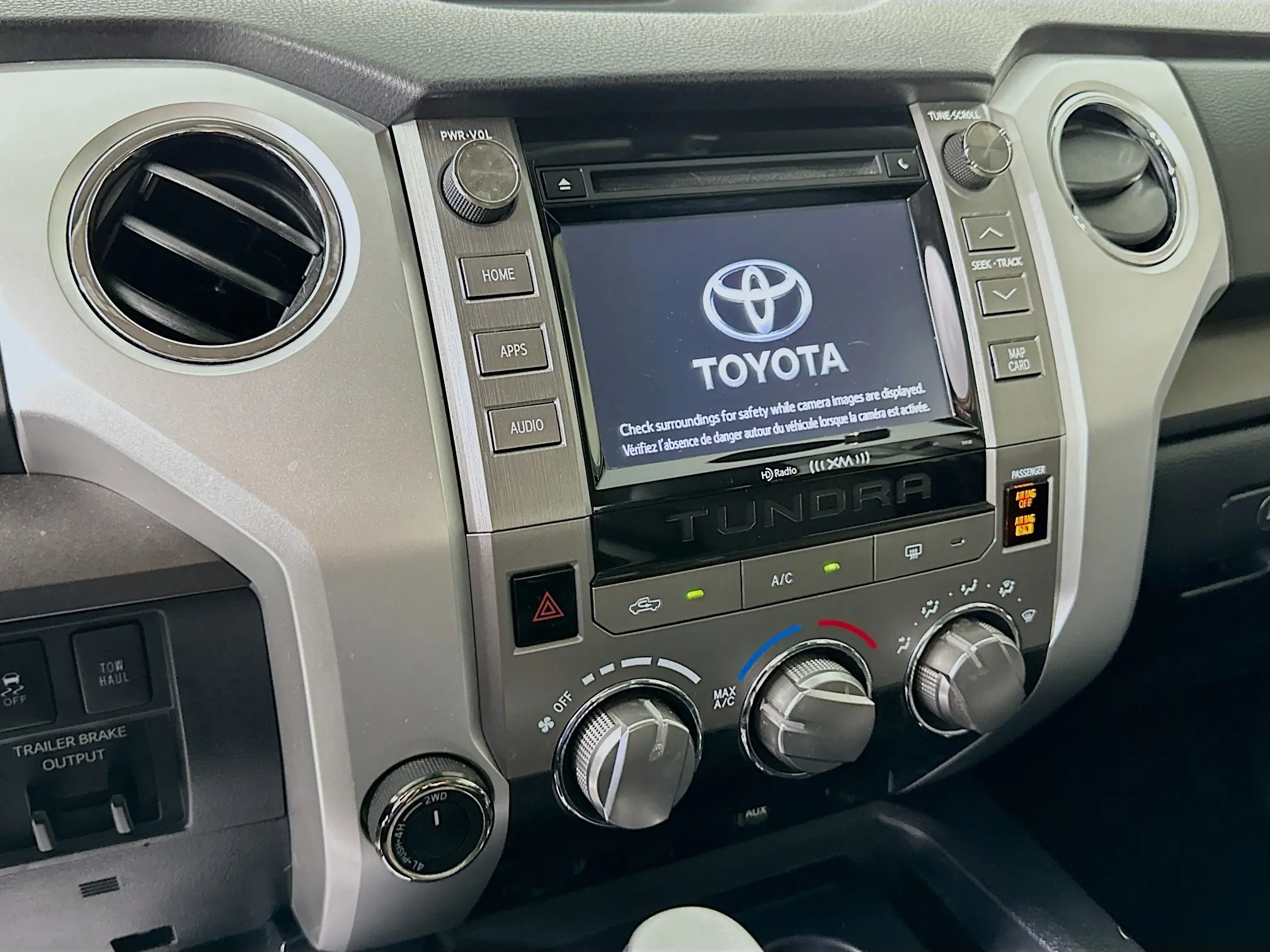 2017 Toyota Tundra SR5 CrewMax photo 26