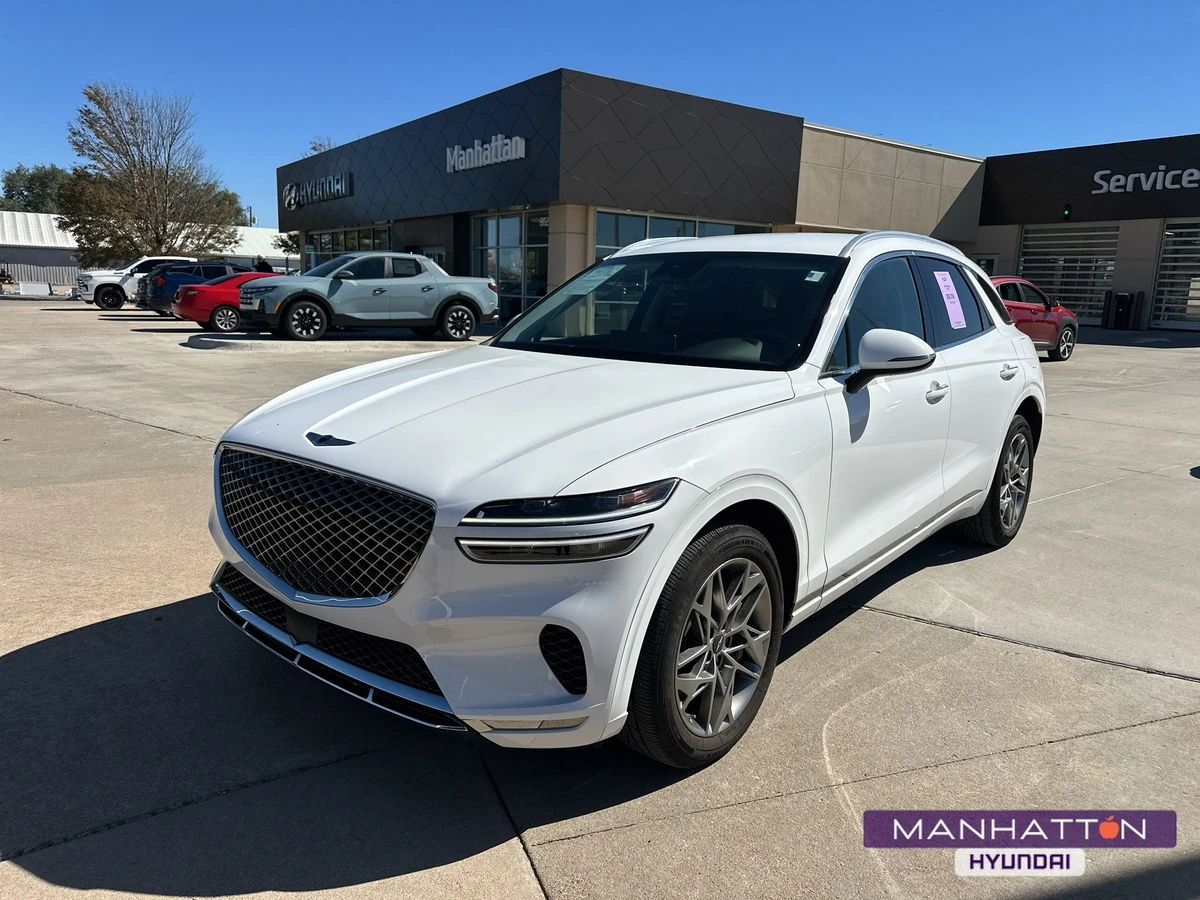 2025 GENESIS GV70 Standard