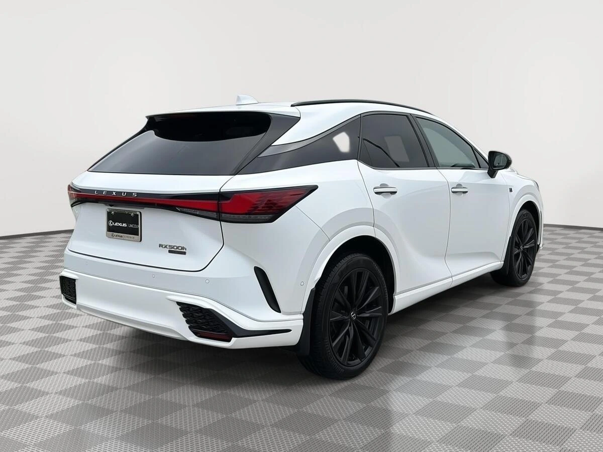 2023 Lexus RX Hybrid 500h - Photo 10