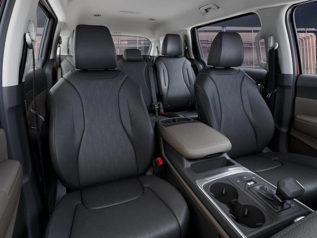 2026 Kia Carnival LXS - Photo 15