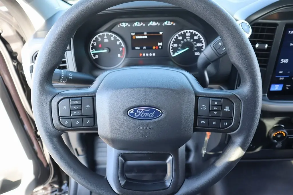 2026 Ford F-150 XL photo 3