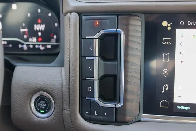 2022 Gmc Yukon Denali photo 28