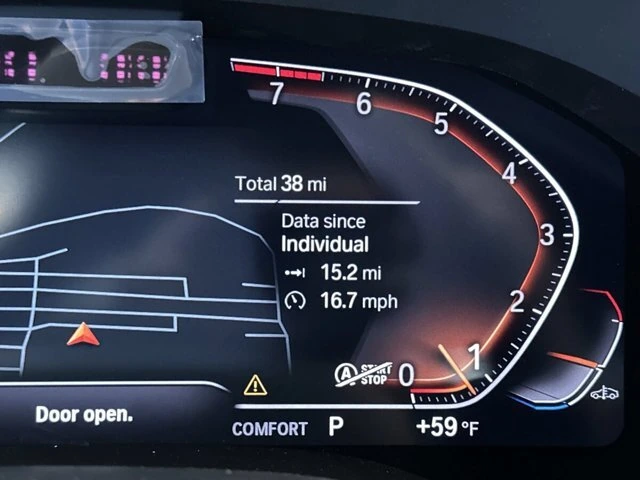 2026 BMW 8 Series 840i - Photo 18