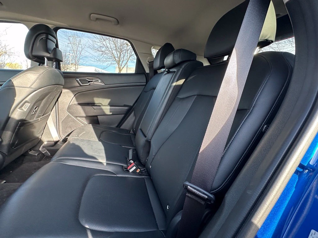 2023 Kia Sportage EX - Photo 15