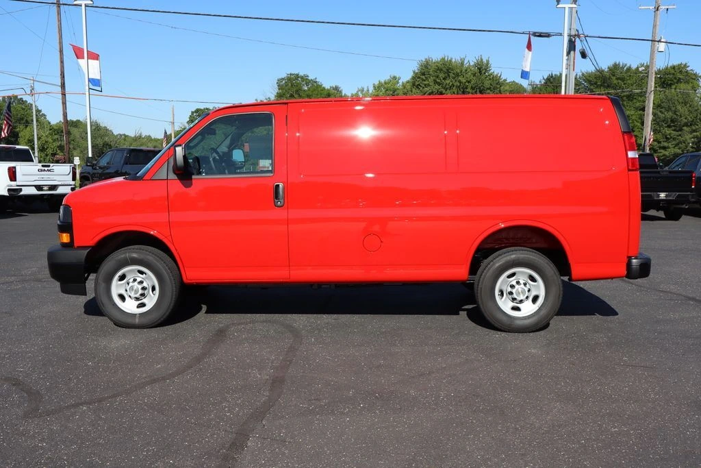 2026 Chevrolet Express Cargo Work Van - Photo 25