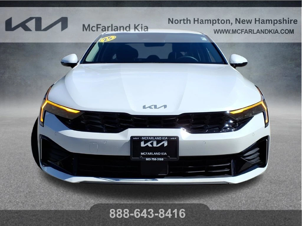 2025 Kia K5 LXS - Photo 8