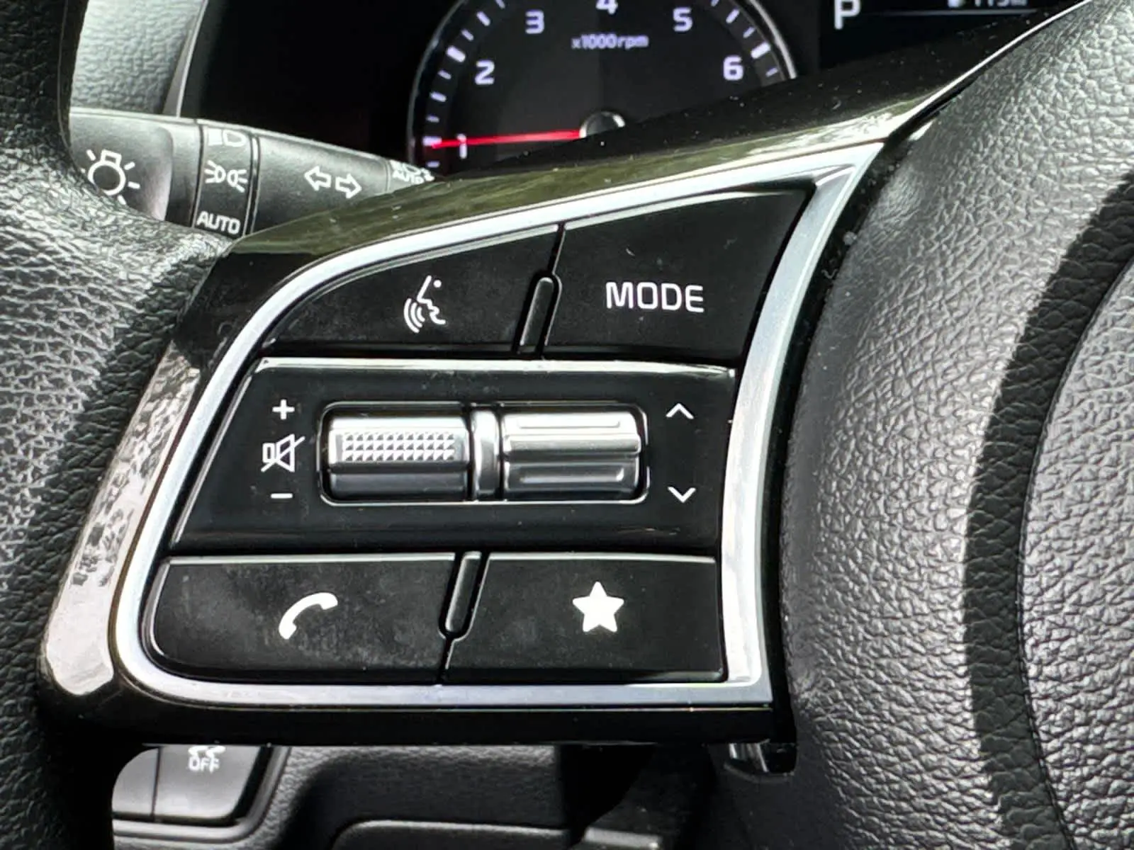 2023 Kia Forte LXS photo 21