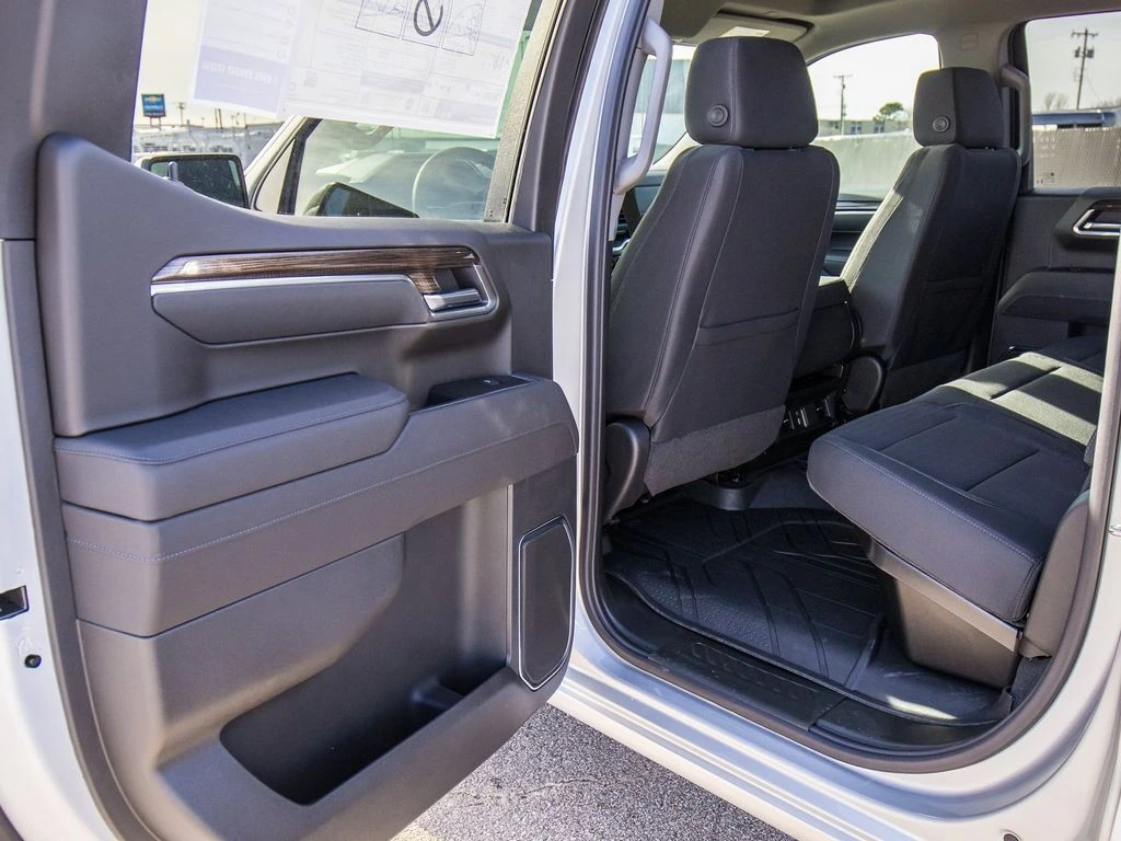 2026 Chevrolet Silverado 1500 LT - Photo 23