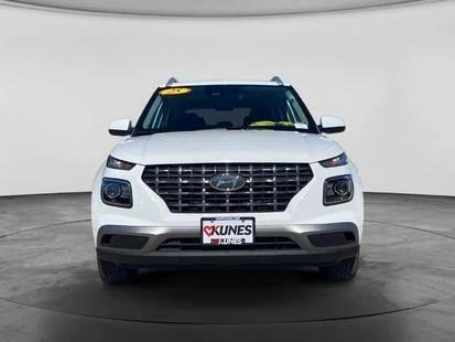 2025 Hyundai Venue