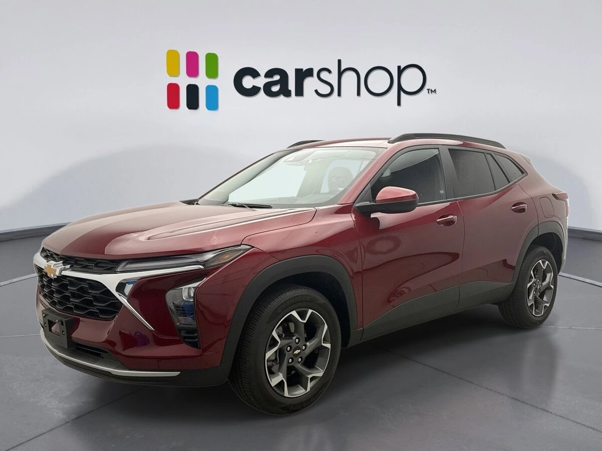 2025 Chevrolet Trax LT's photo