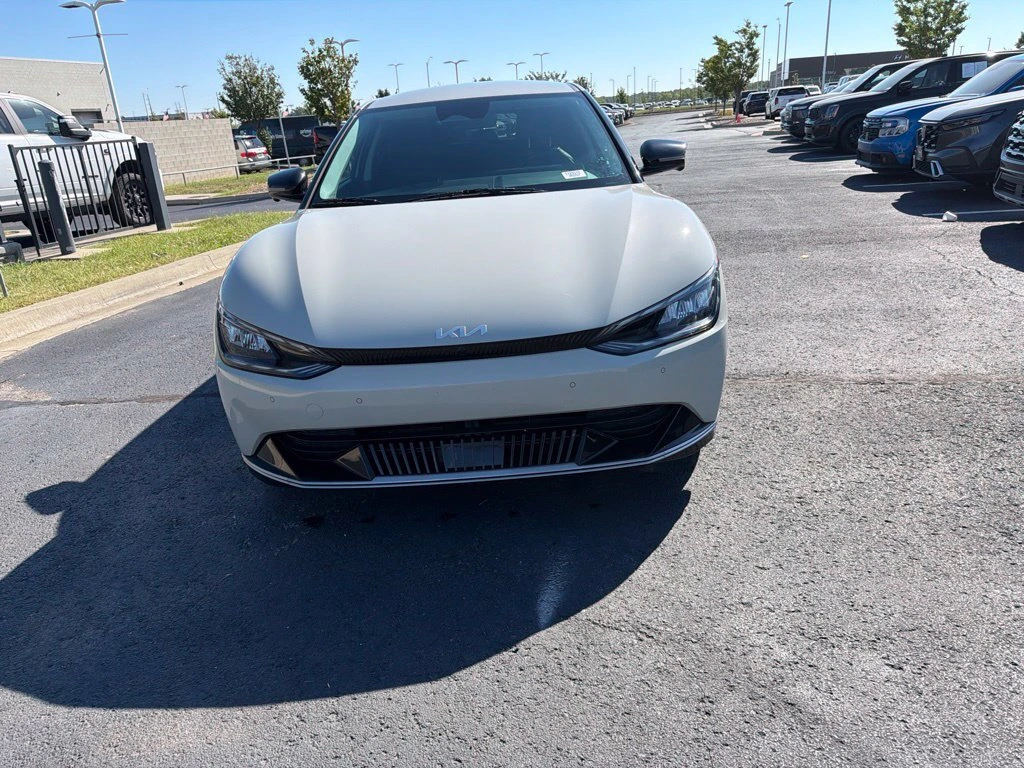 Used 2023 Kia EV6 Wind with VIN KNDC3DLC9P5123312 for sale in Kansas City