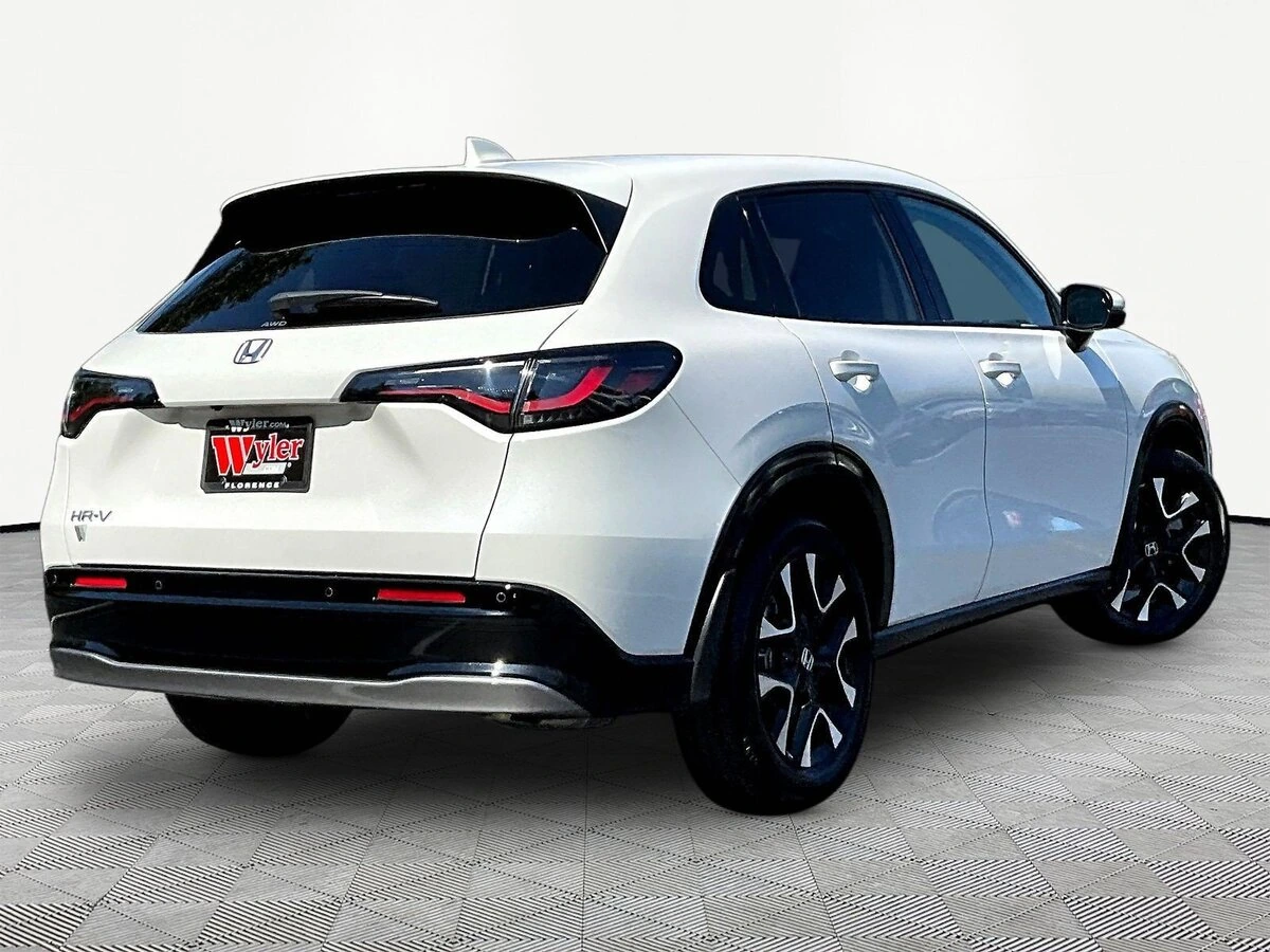 2026 Honda HR-V EX-L - Photo 6