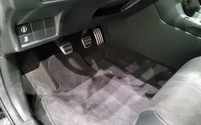 2024 Honda Civic Hatchback Sport photo 38