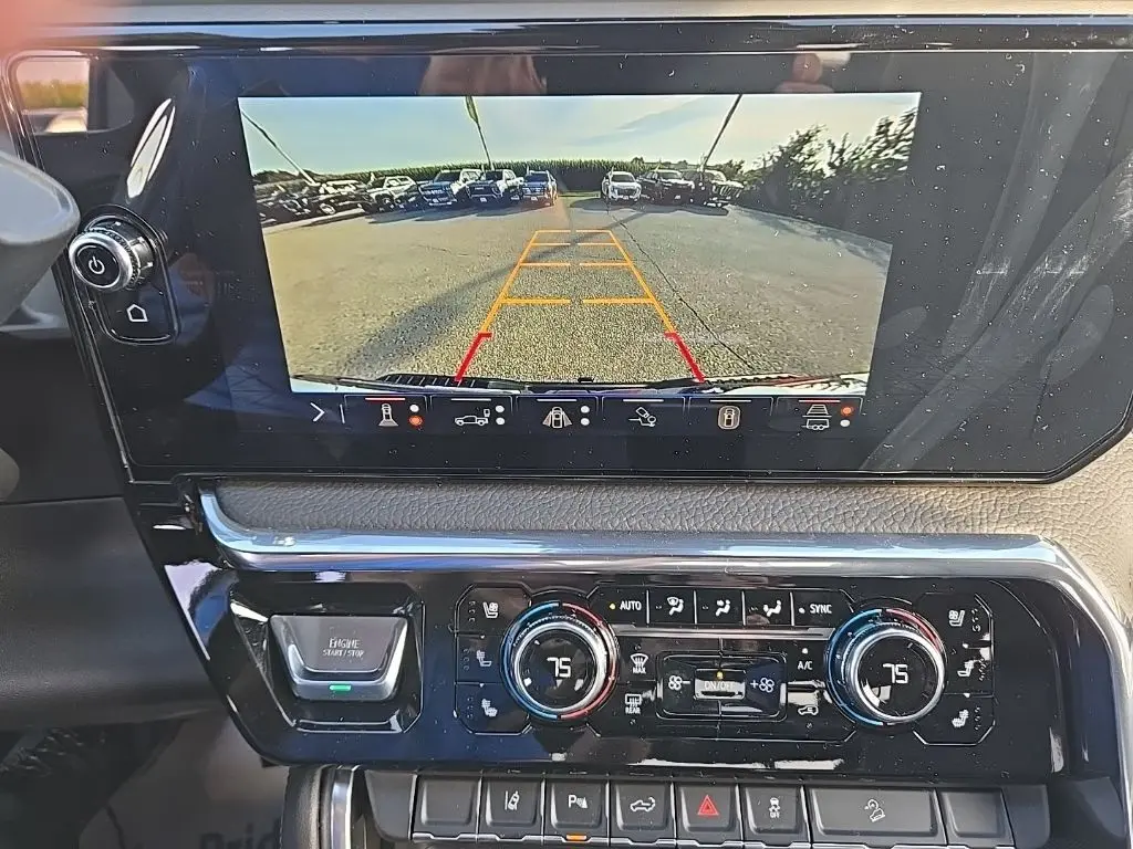2025 Gmc Sierra HD Denali photo 18