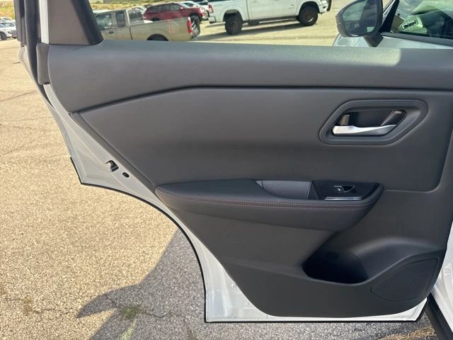 2026 Nissan Rogue Rock Creek - Photo 28