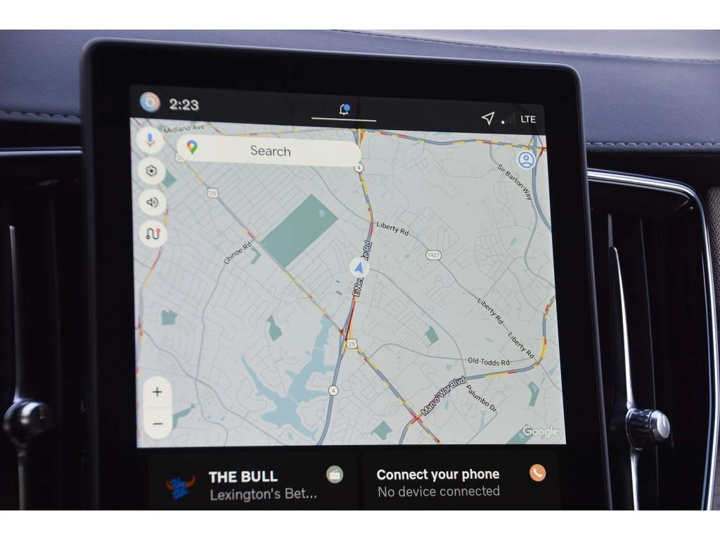 2026 Volvo - image 20