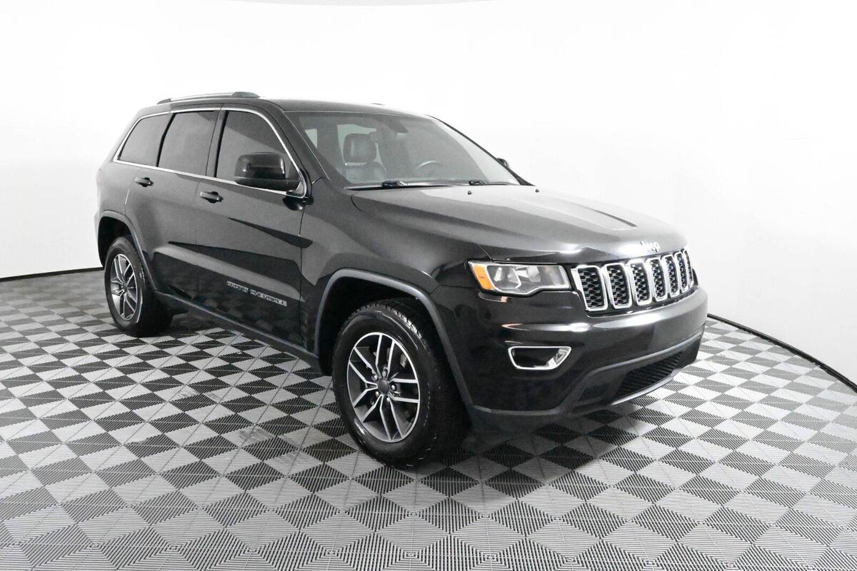 2020 Jeep Grand Cherokee Laredo E