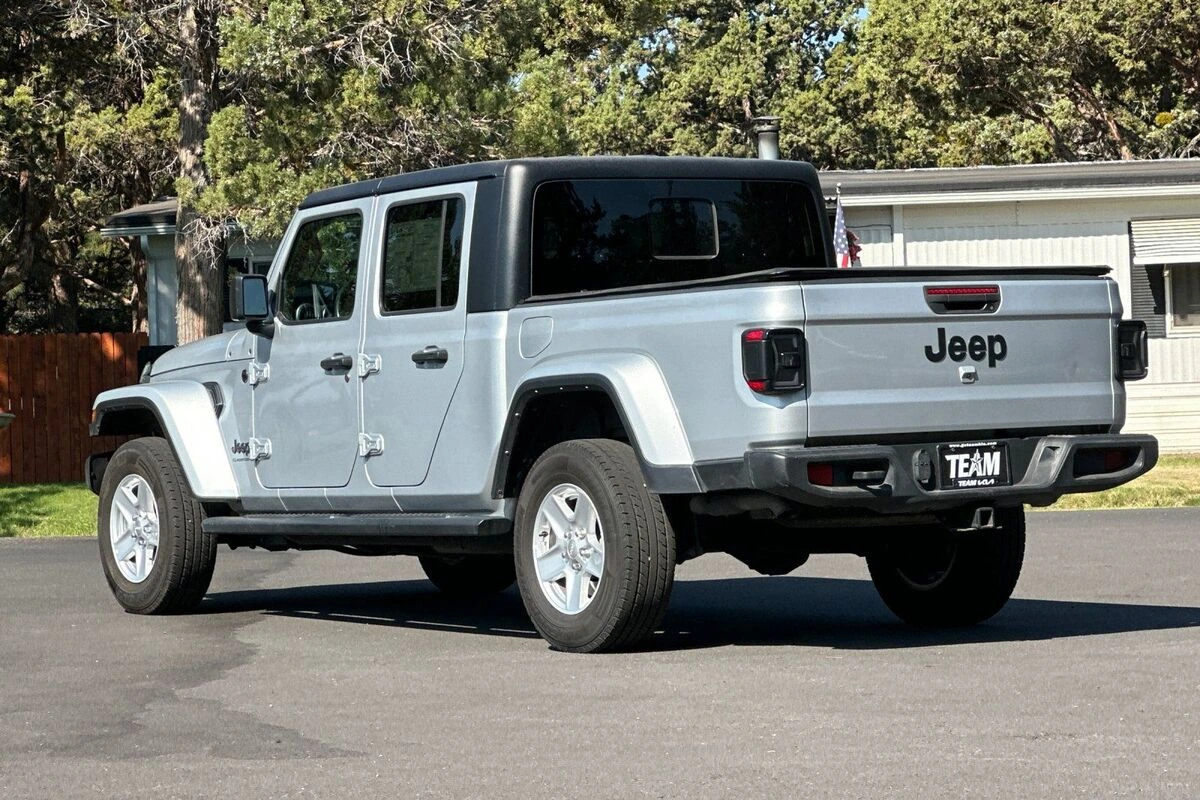 2023 Jeep Gladiator Sport S - Photo 6
