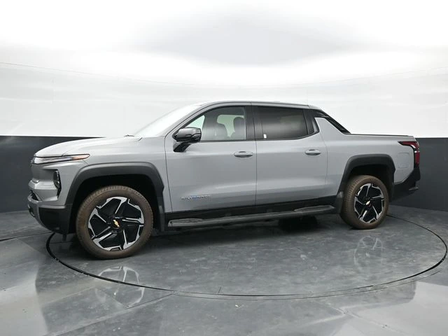 2026 Chevrolet Silverado EV LT - Photo 8