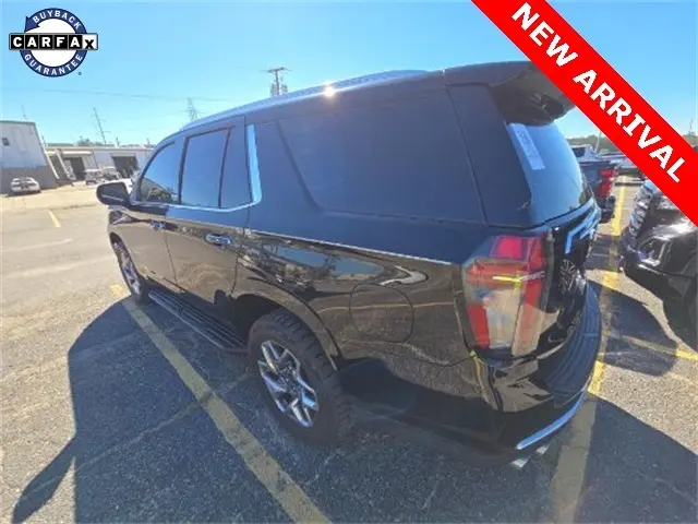 2021 Chevrolet Tahoe Premier photo 2