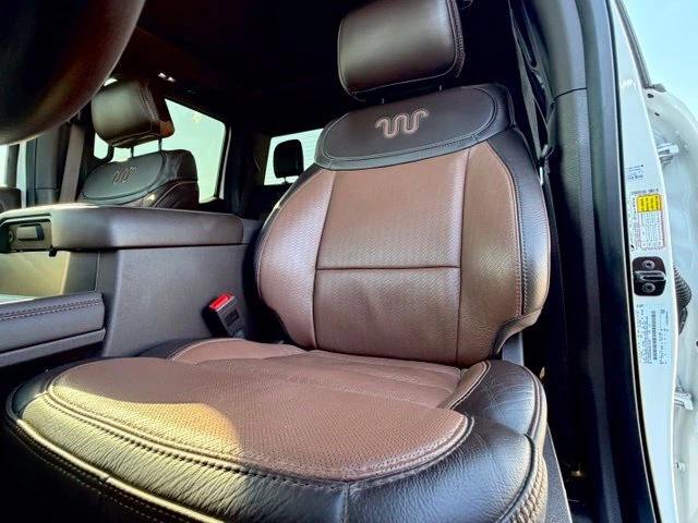 2025 Ford — photo 8