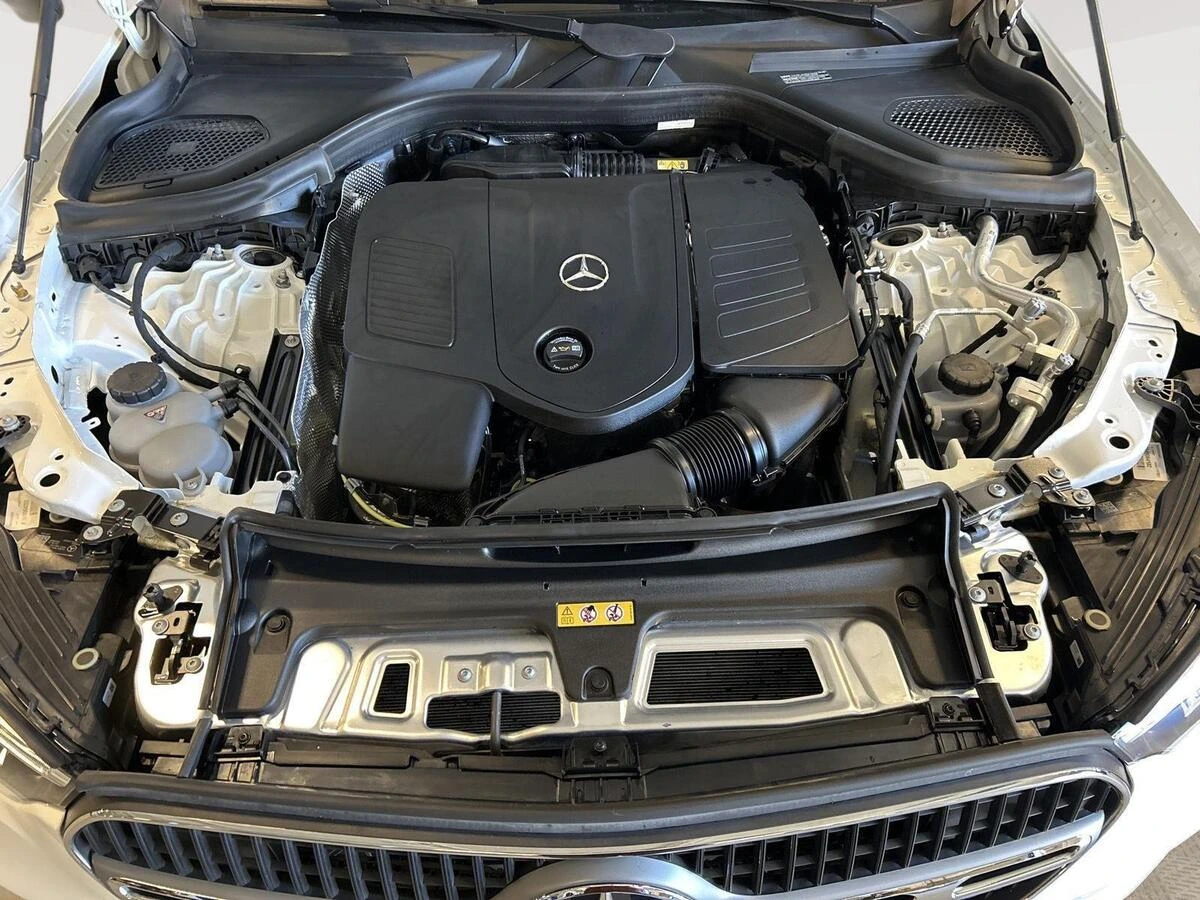 2026 Mercedes-Benz GLC 27