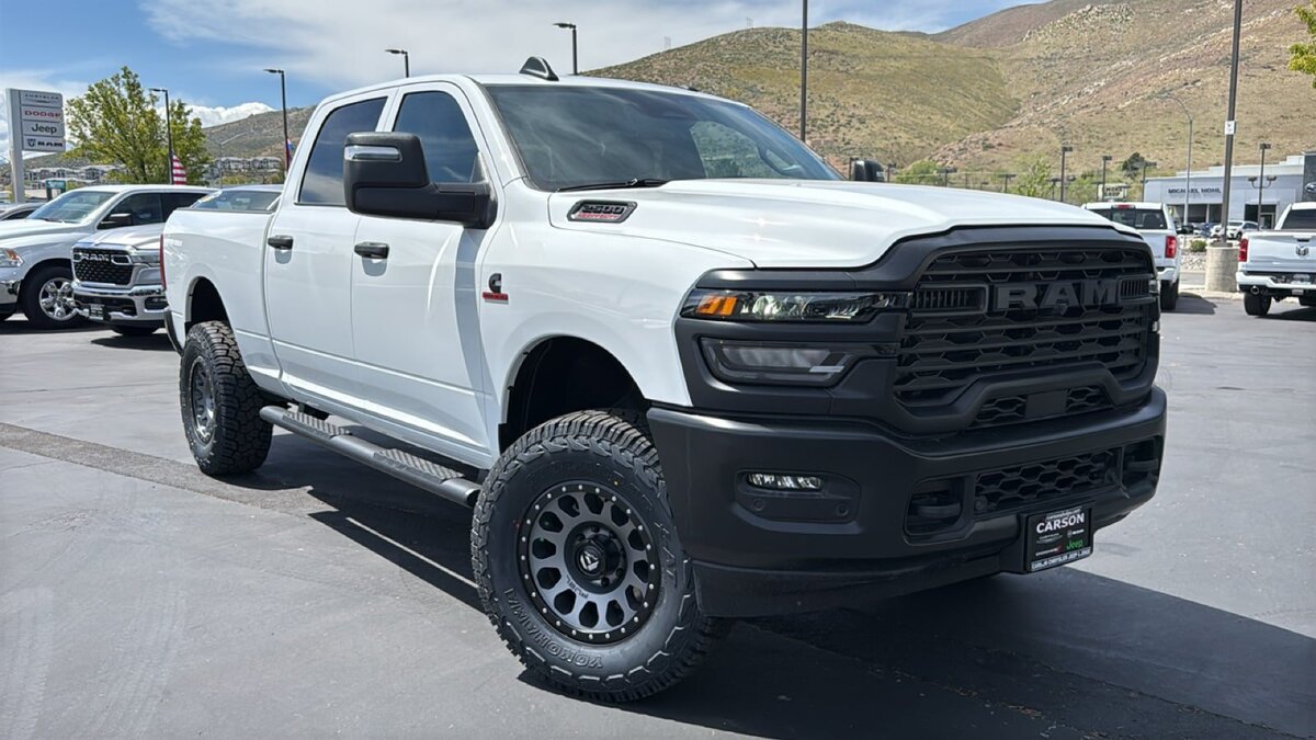 2026 Ram 2500 Tradesman 4x4 Crew Cab 6'4 Box