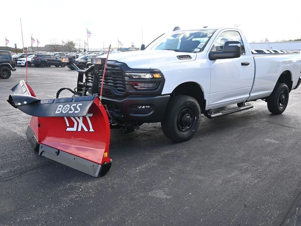 2025 RAM 2500 Tradesman - Photo 10