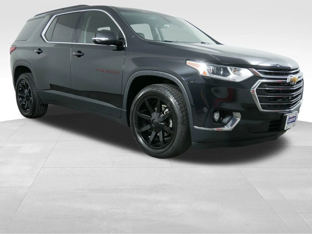 Used 2019 Chevrolet Traverse 3LT with VIN 1GNEVHKW4KJ201976 for sale in Brooklyn Park, Minnesota