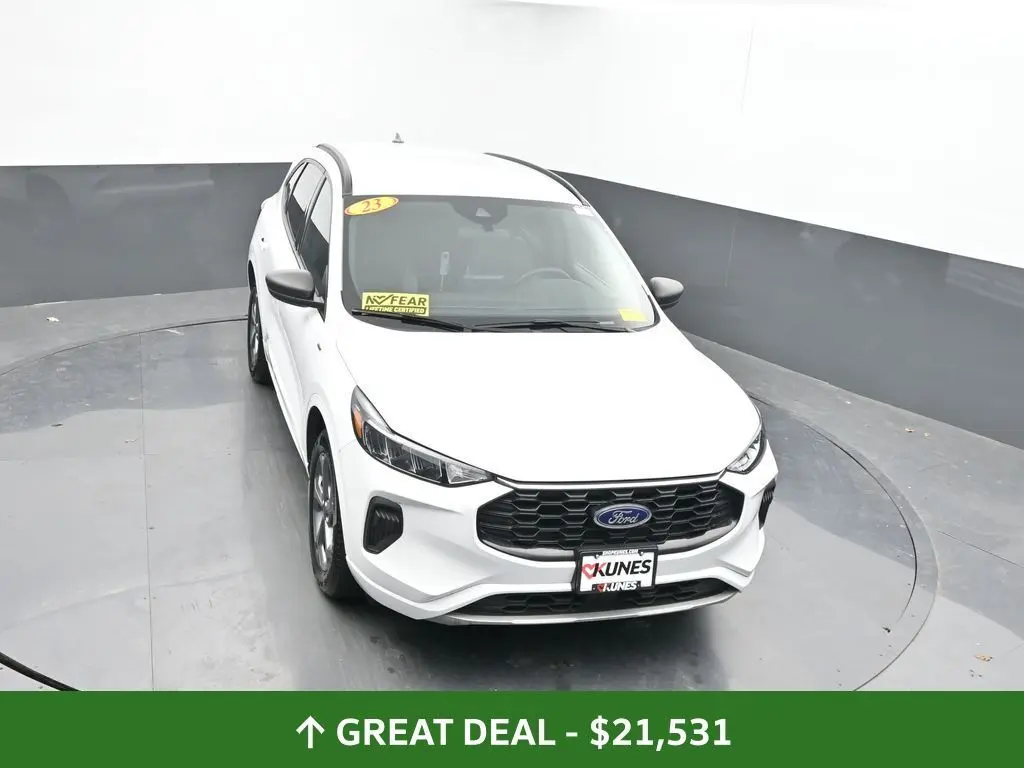 2023 Ford Escape ST-Line photo 28