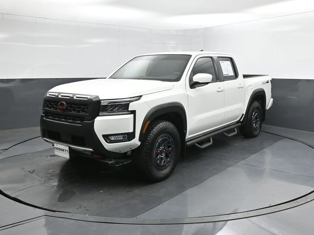 2025 Nissan Frontier PRO-4X Crew Cab 4X4's photo