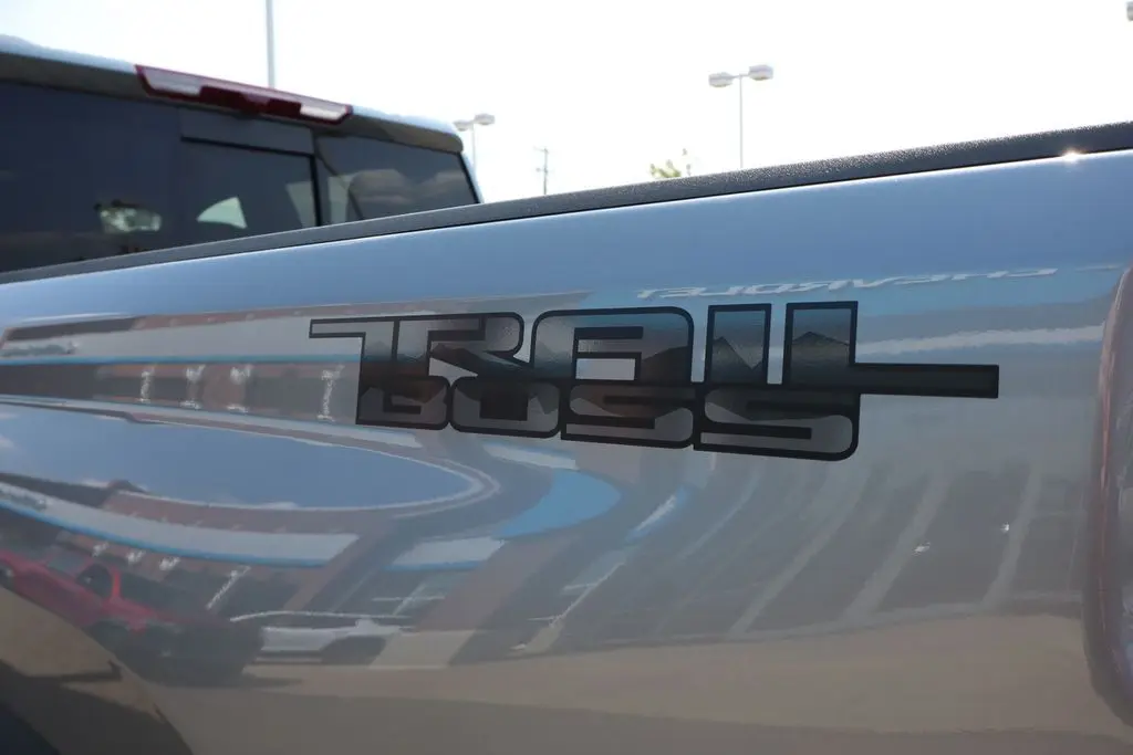 2026 Chevrolet Silverado 3500HD LT photo 29