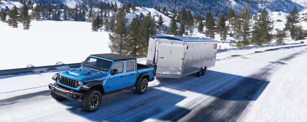 2025 Jeep Gladiator Rubicon Towing a Trailer