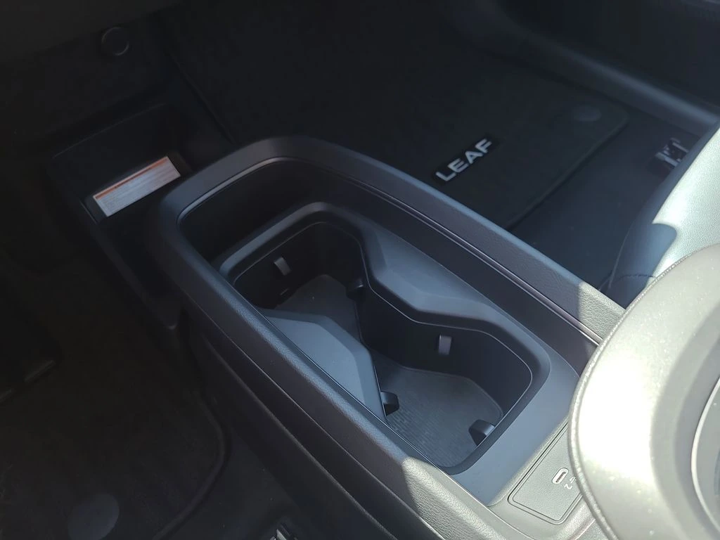 2026 Nissan LEAF SV+ - Photo 18
