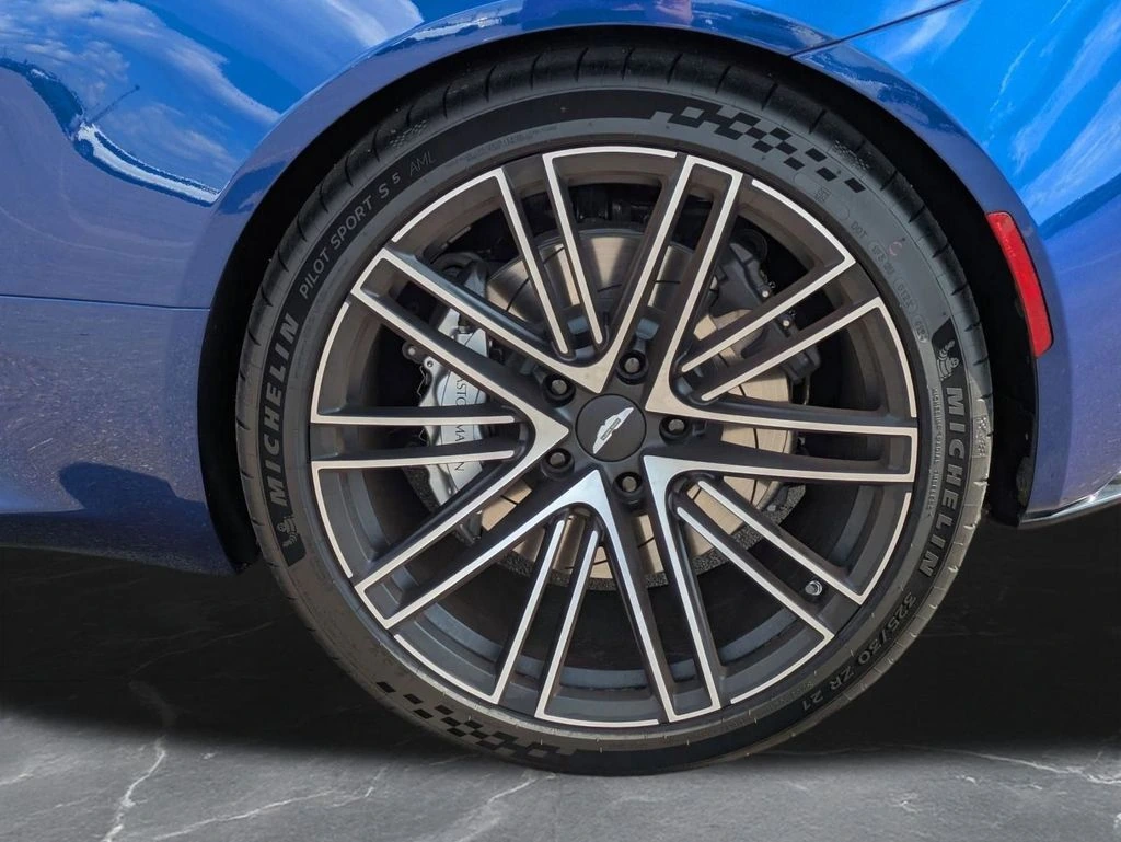 2025 Aston Martin DB12 Base - Photo 35