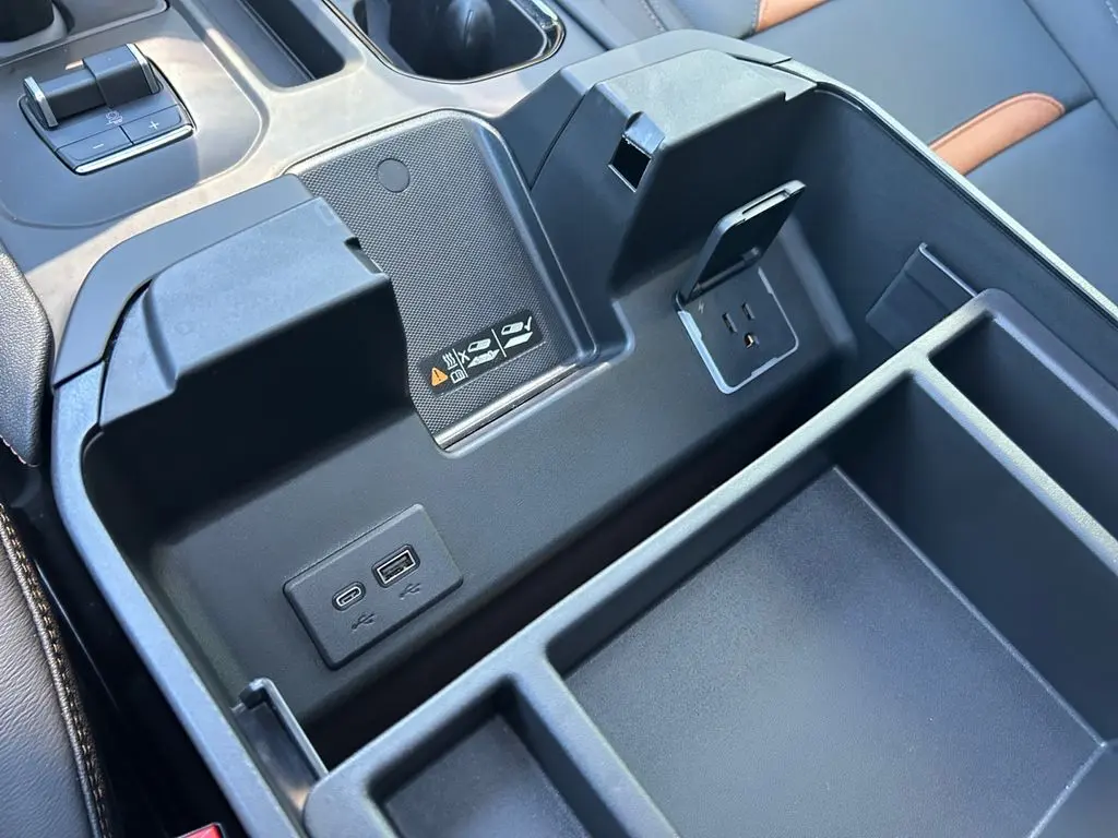 2025 Gmc Sierra 1500 AT4 photo 38
