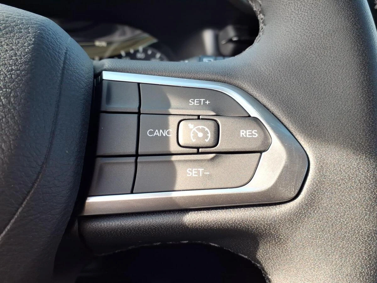 2026 Jeep Compass Latitude Altitude - Photo 11