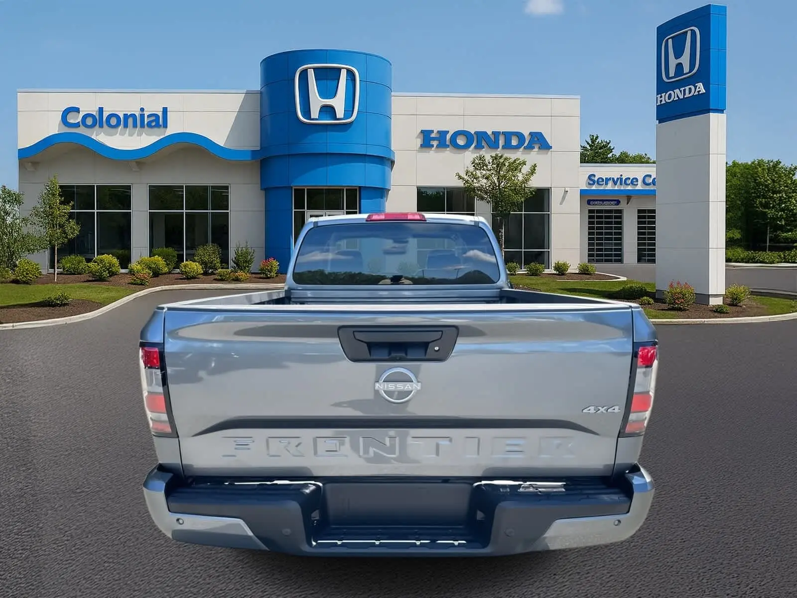 2025 Nissan Frontier SV photo 5