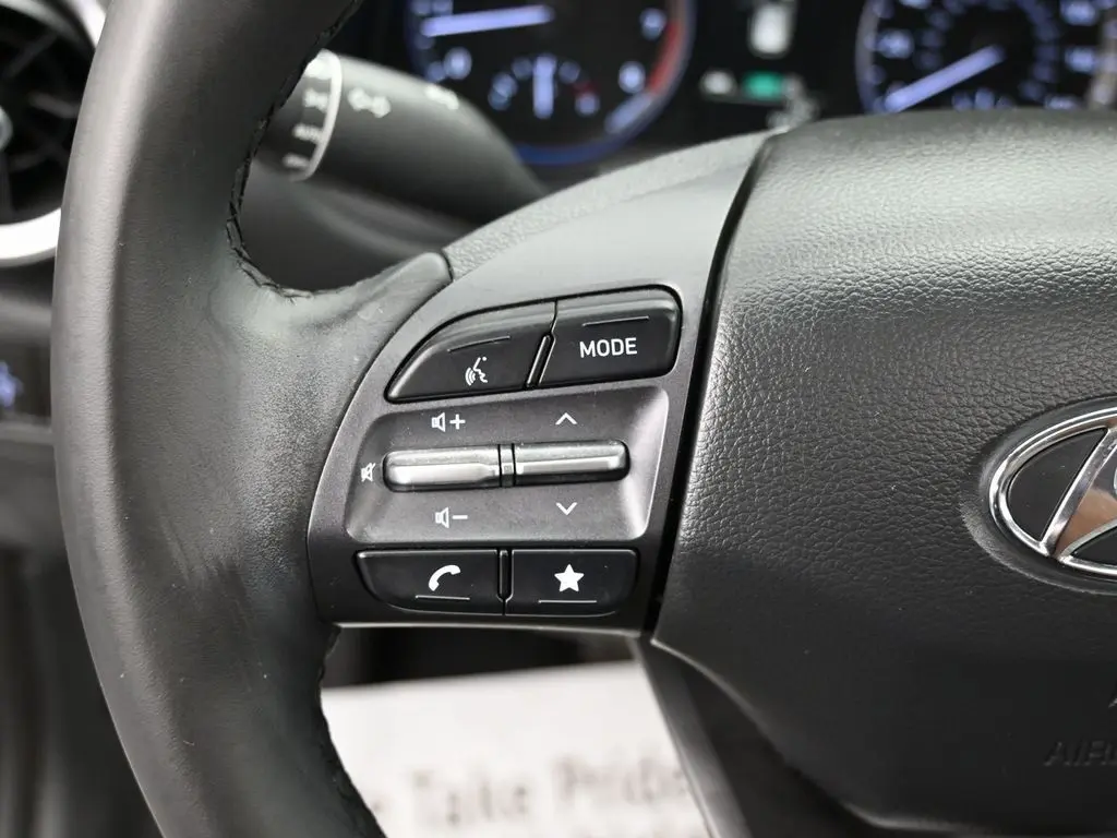 2022 Hyundai Kona SEL N Line photo 15