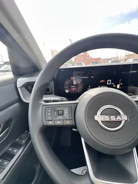 2026 Nissan Kicks SV photo 13