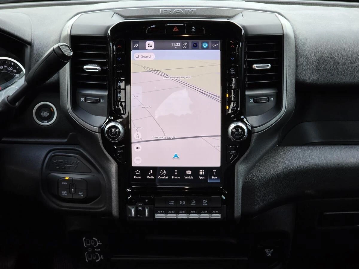 2025 RAM 2500 Tradesman - Photo 10
