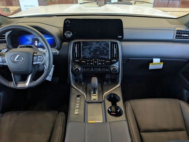 2026 Lexus LX 700h Luxury - Photo 13